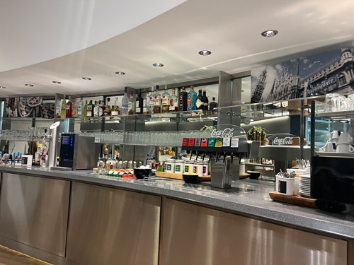 the food bar within the lounge is well stocked